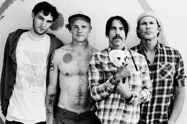 Quando Bowie rifiutò di collaborare con i Red Hot Chili Peppers (FOTO)