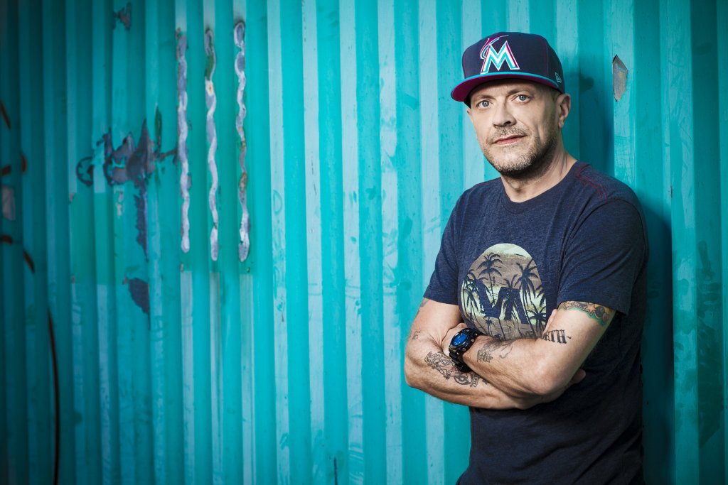 Max Pezzali: l'Astronave parte per il tour! - INTERVISTA