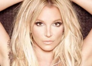 Britney Spears salute