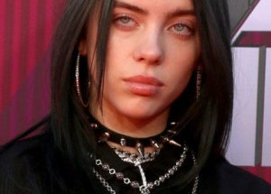 Billie Eilish e il nuovo linguaggio del pop contemporaneo