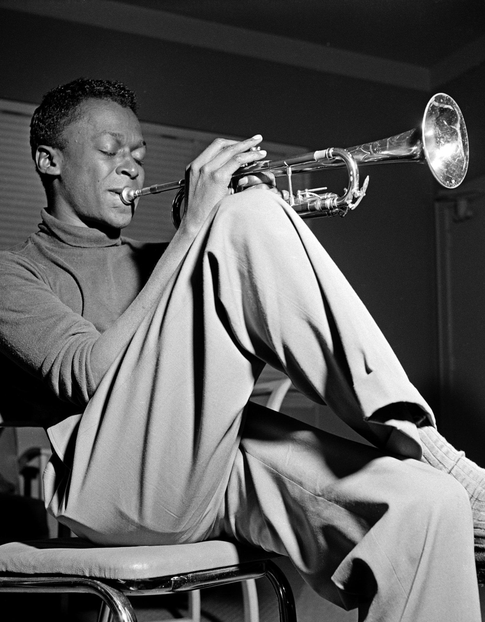 Miles Davis e il disco “Kind of Blue”: la nascita del cool jazz