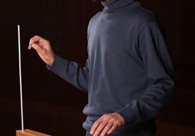 Il theremin: lo strumento fantasma tra scienza e musica
